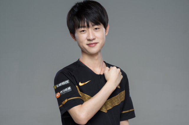 者热议的焦 者热议的焦